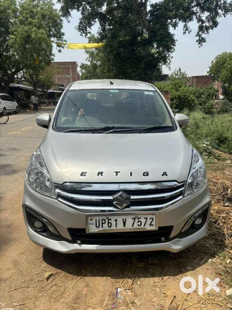 Maruti Suzuki Ertiga 2014 Diesel 125000 Km Drivenp