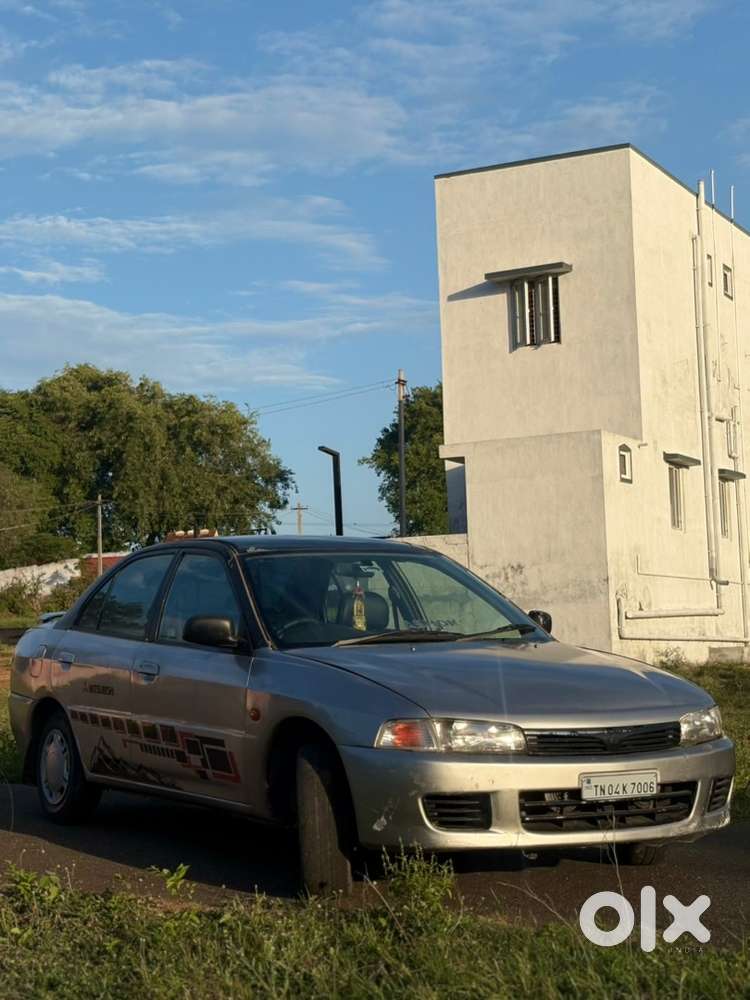 Mitsubishi Lancer 1.5 Glxi 2002
