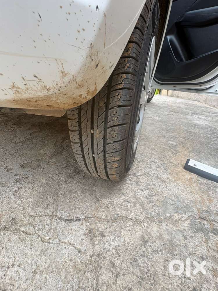Dec 2021 Swift Vxi , All 4 Brand New Tyres, New Battery