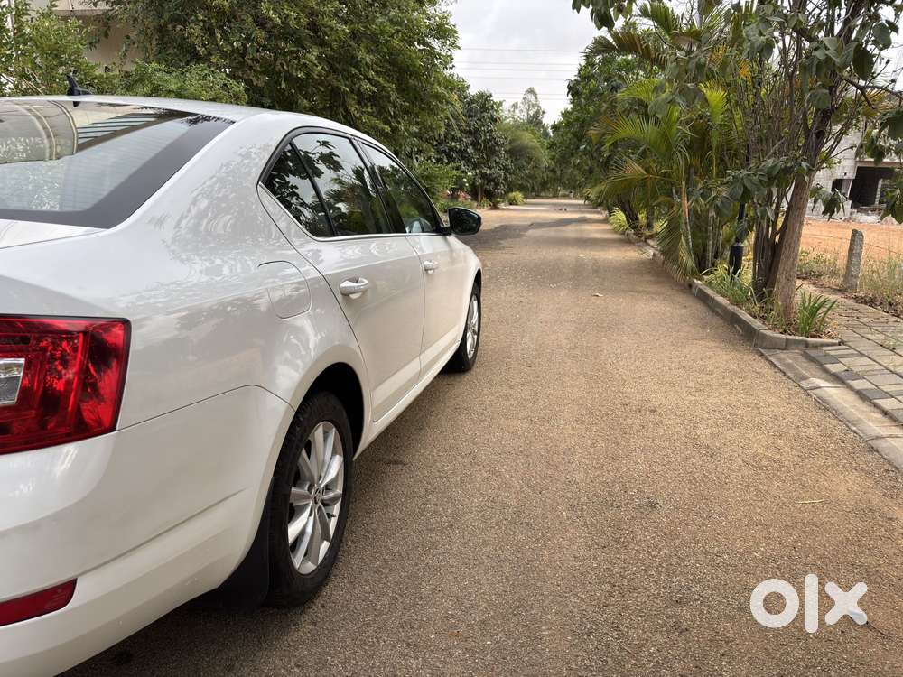 Skoda Octavia Style Plus 1.8 Tsi At, 2016, Petrol