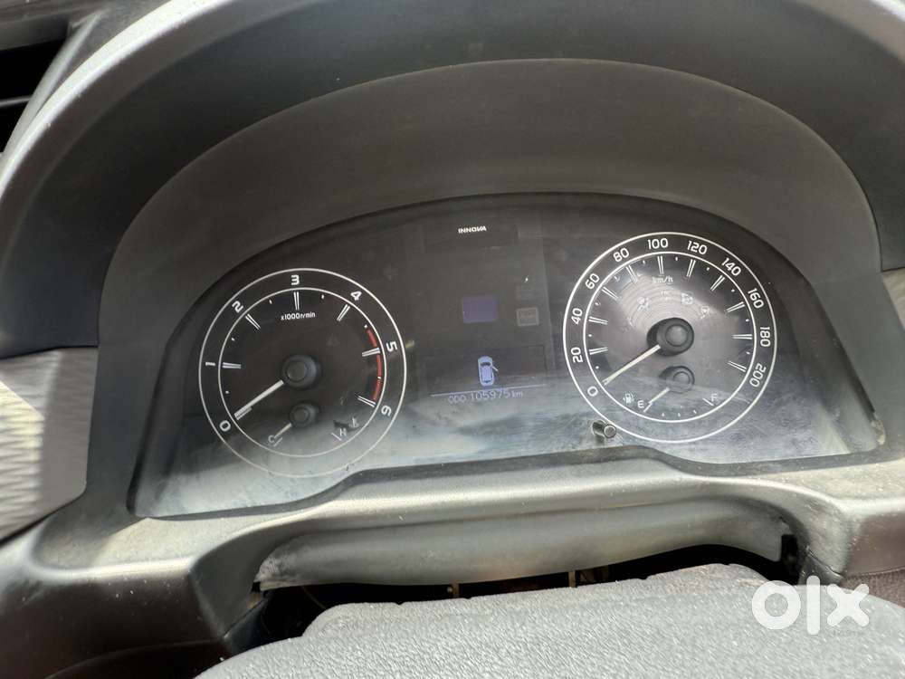 Toyota Innova Crysta 2.8 Gx At, 2017, Diesel