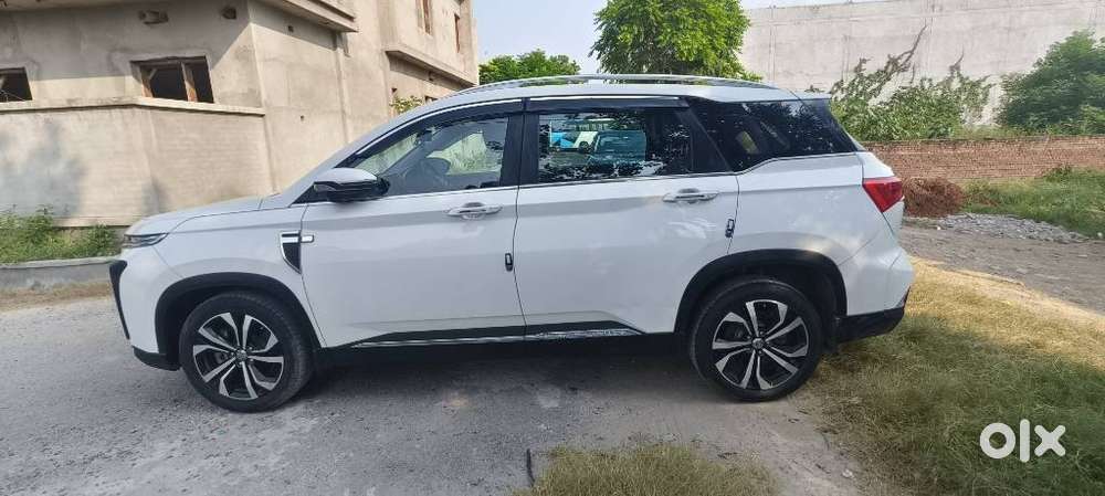 Mg Hector Plus, 2024, Petrol