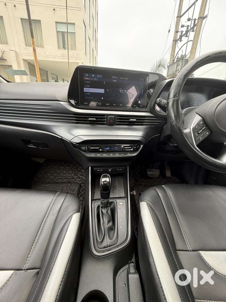 Hyundai New I20 1.2 Asta (o) Ivt, 2023, Petrol