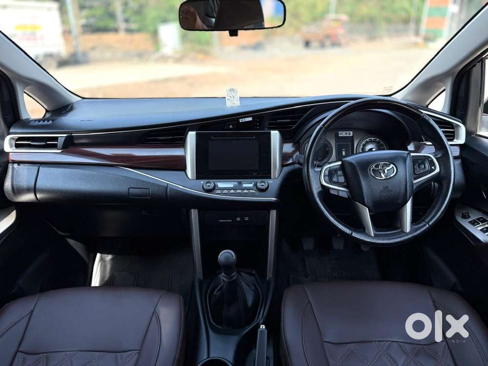 Toyota Innova Crysta 2.4 V, 2018, Diesel