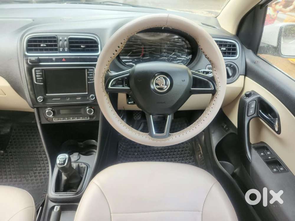 Skoda Rapid 1.6 Mpi Ambition, 2019, Petrol