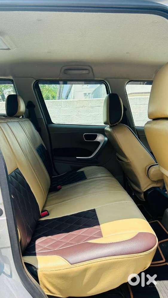 Mahindra Tuv 300, 2017, Diesel