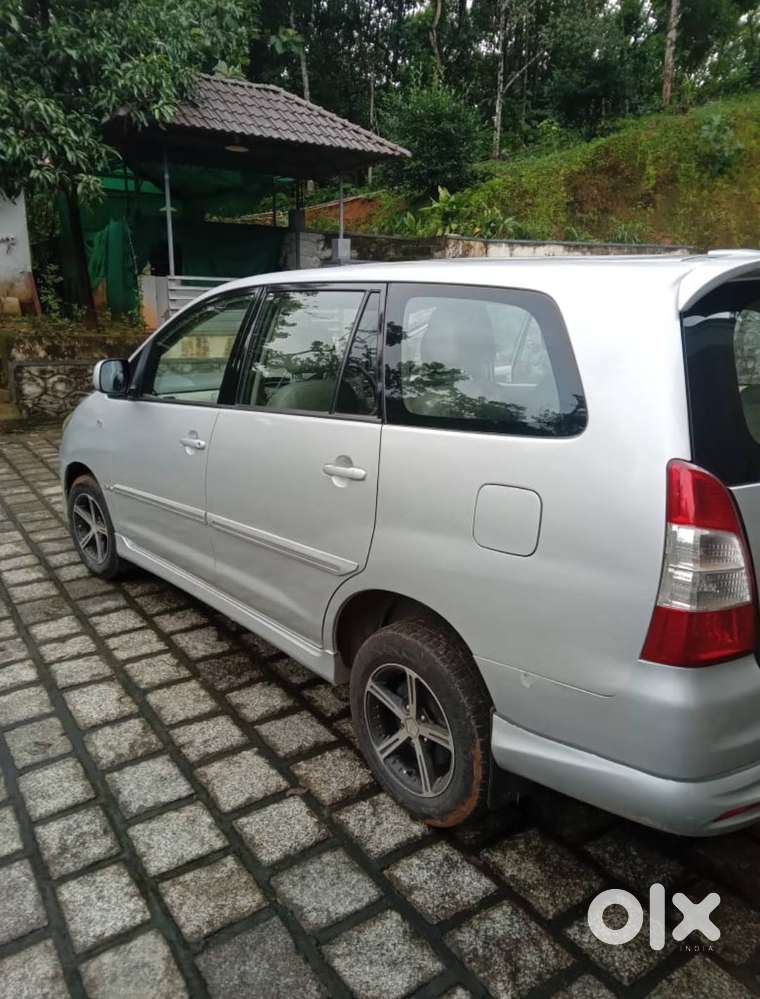 Toyota Innova 2009 Diesel Second Owner