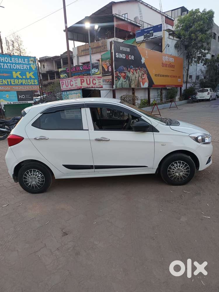 Tata Tiago 1.2 Revotron Xe Option, 2019, Petrol