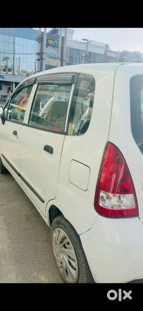 Maruti Suzuki Zen Estilo 2010 Petrol Well Maintained