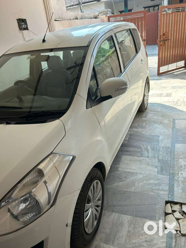 Maruti Suzuki Ertiga Vdi 2012