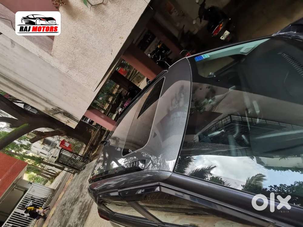 Tata Punch, 2025, Petrol