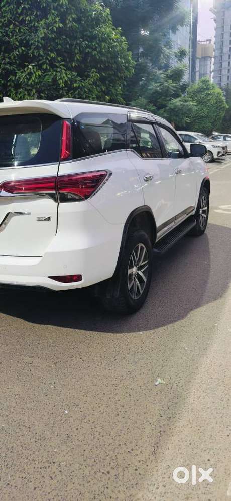 Toyota Fortuner 4x4 Mt 2.8 Diesel, 2020, Diesel