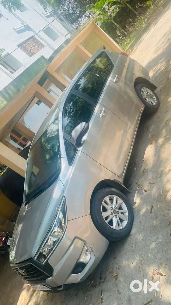 Toyota Innova Crysta 2018