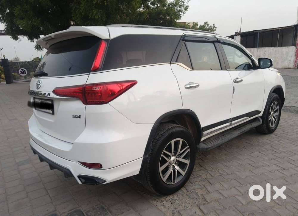 Toyota Fortuner 4x4 At 2.8 Diesel, 2017, Diesel
