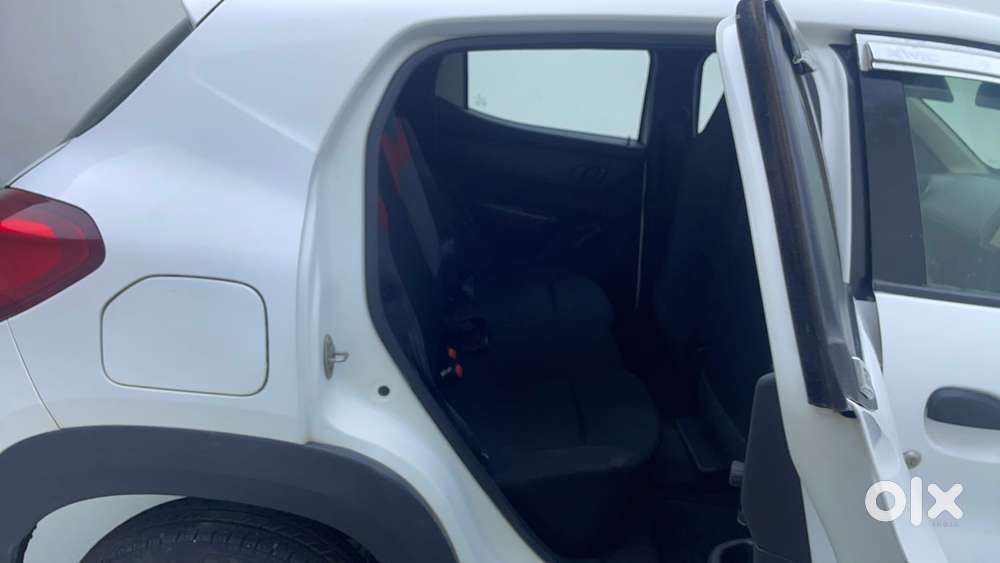 Renault Kwid 2019-ongoing 1.0 Rxt Amt (o), 2018, Petrol