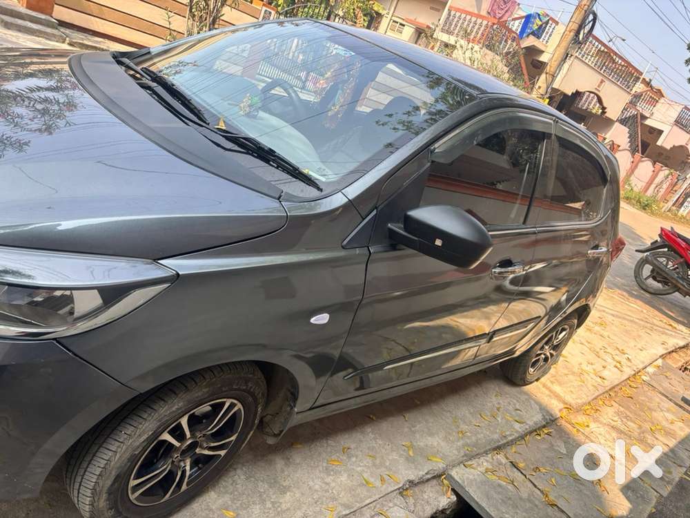 Tata Tiago 2025 Petrol 30000 Km Driven