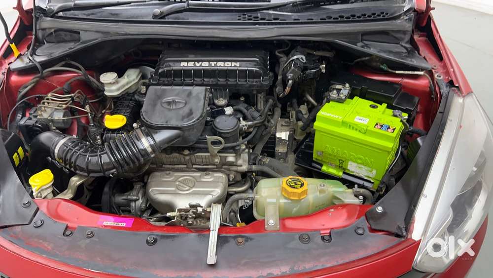 Tata Tiago Xza, 2017, Petrol