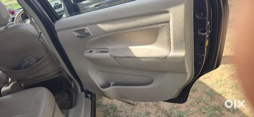 Eritga 2017 Diesal Vdi Best Price Auto Mirror Folding