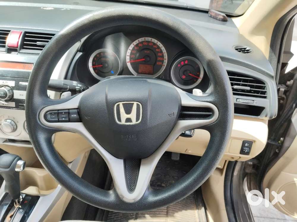 Honda City V At, 2011, Petrol