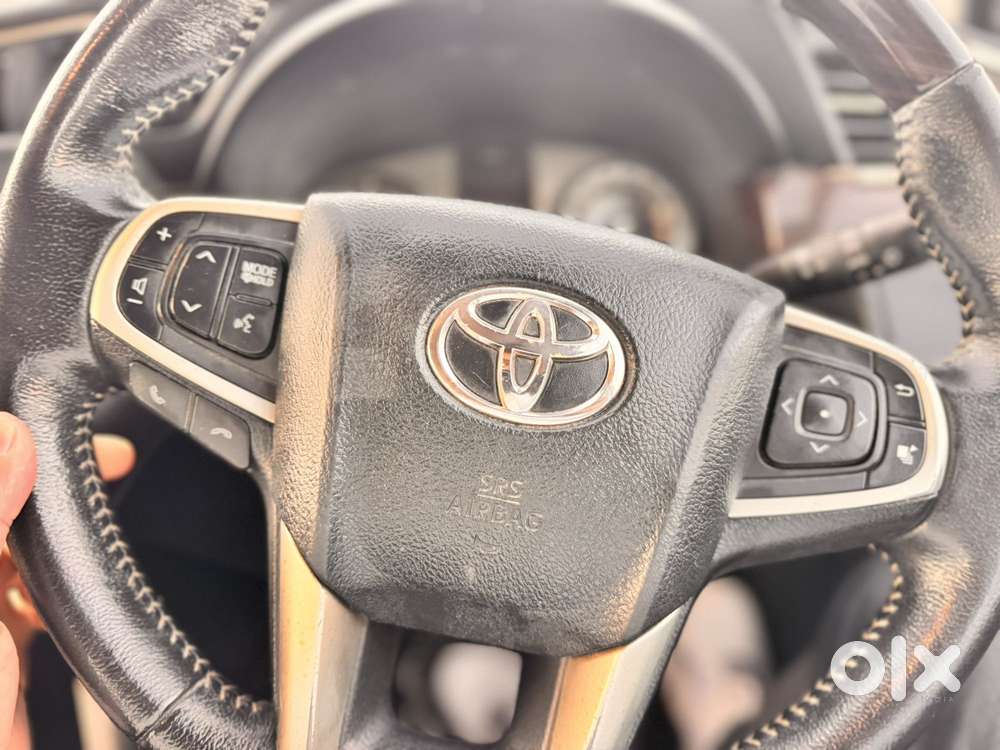 Toyota Innova Crysta 2.4 V 7 Str, 2018, Diesel