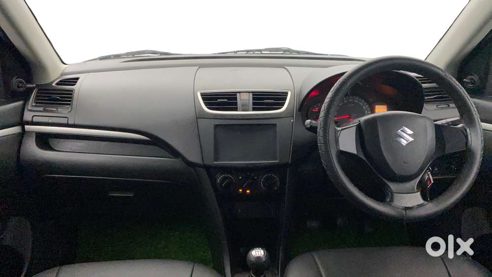 Maruti Suzuki Swift Lxi, 2016, Petrol