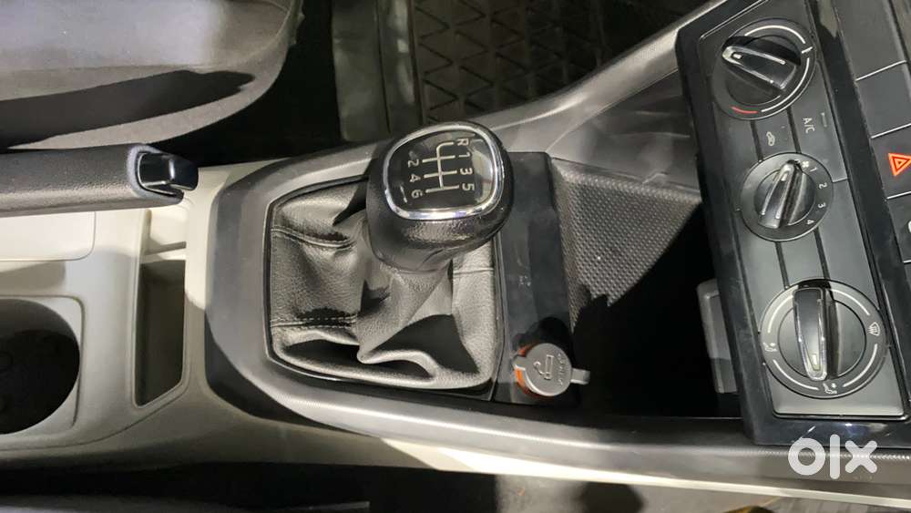 Skoda Kushaq 1.0 Tsi Active, 2022, Petrol