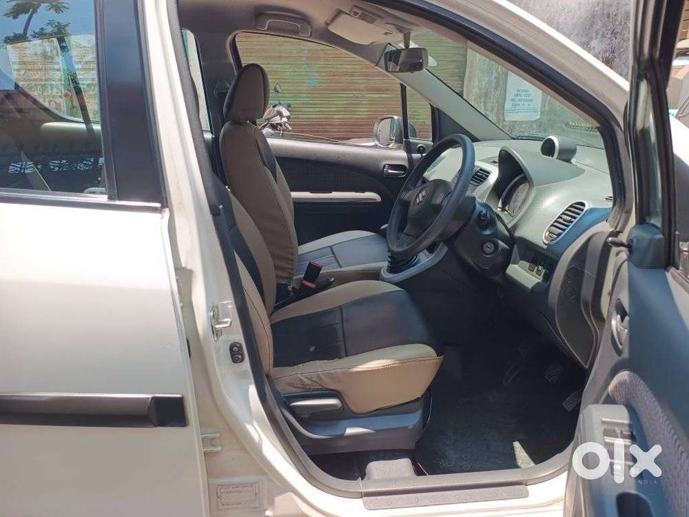 Maruti Suzuki Ritz Vxi, 2013, Petrol