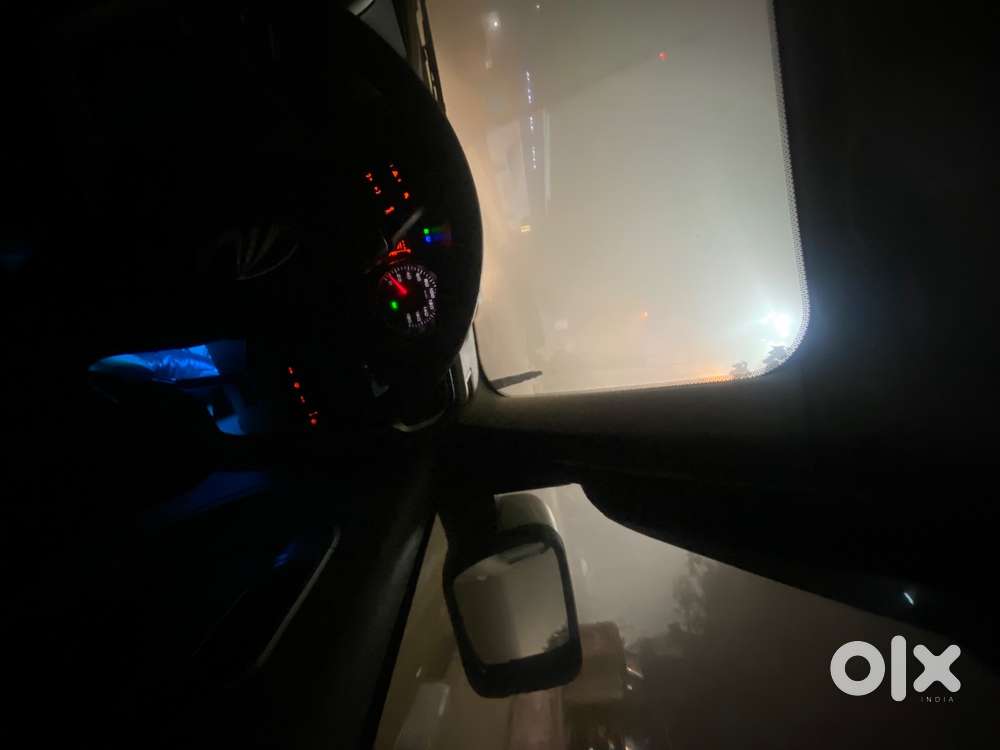 Mahindra Tuv 300 2018/19