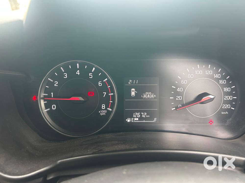 Maruti Suzuki Swift Vxi + Manual, 2024, Petrol