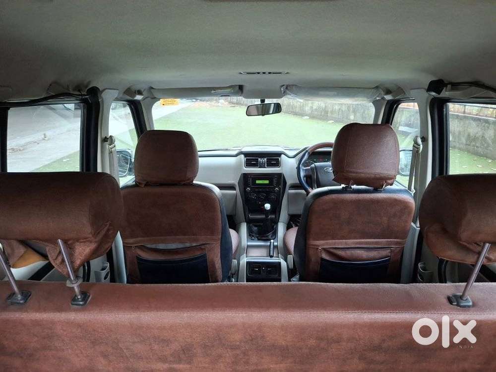 Mahindra Scorpio S6 Plus, 2016