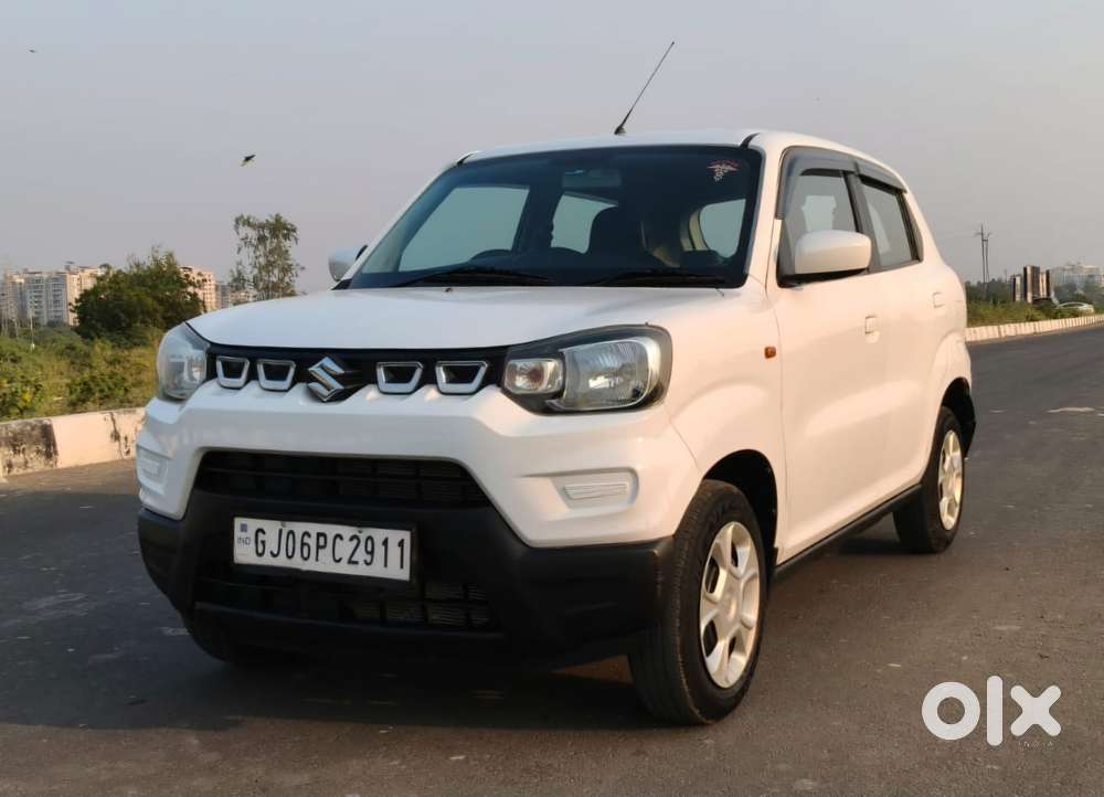 Maruti Suzuki S-presso Vxi Plus Amt, 2019, Petrol