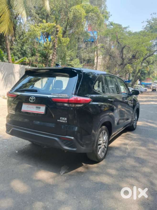 Toyota Innova Hycross 2.0 Zx (o) Hybrid 7 Str, 2023, Petrol