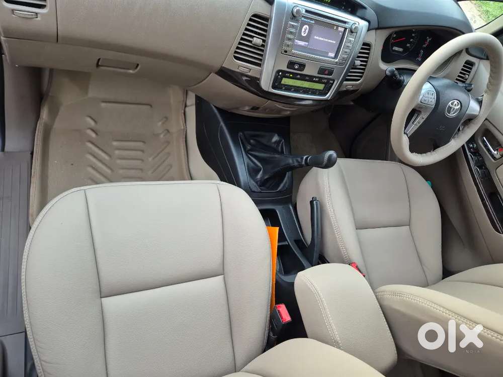 Toyota Innova 2.5 7 Seater 2015