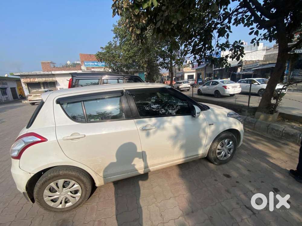 Maruti Suzuki Swift 2017 Diesel 130000 Km Driven
