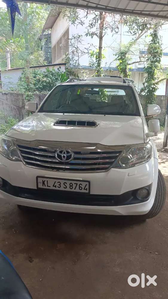 Toyota Fortuner 2014 Diesel 101000 Km Driven Excellent Condition