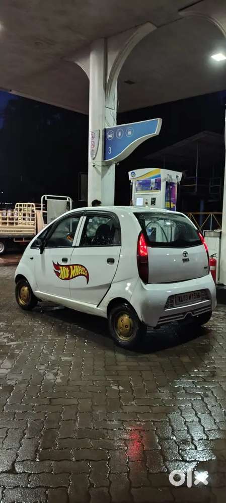 Tata Nano Xe 2011 Petrol
