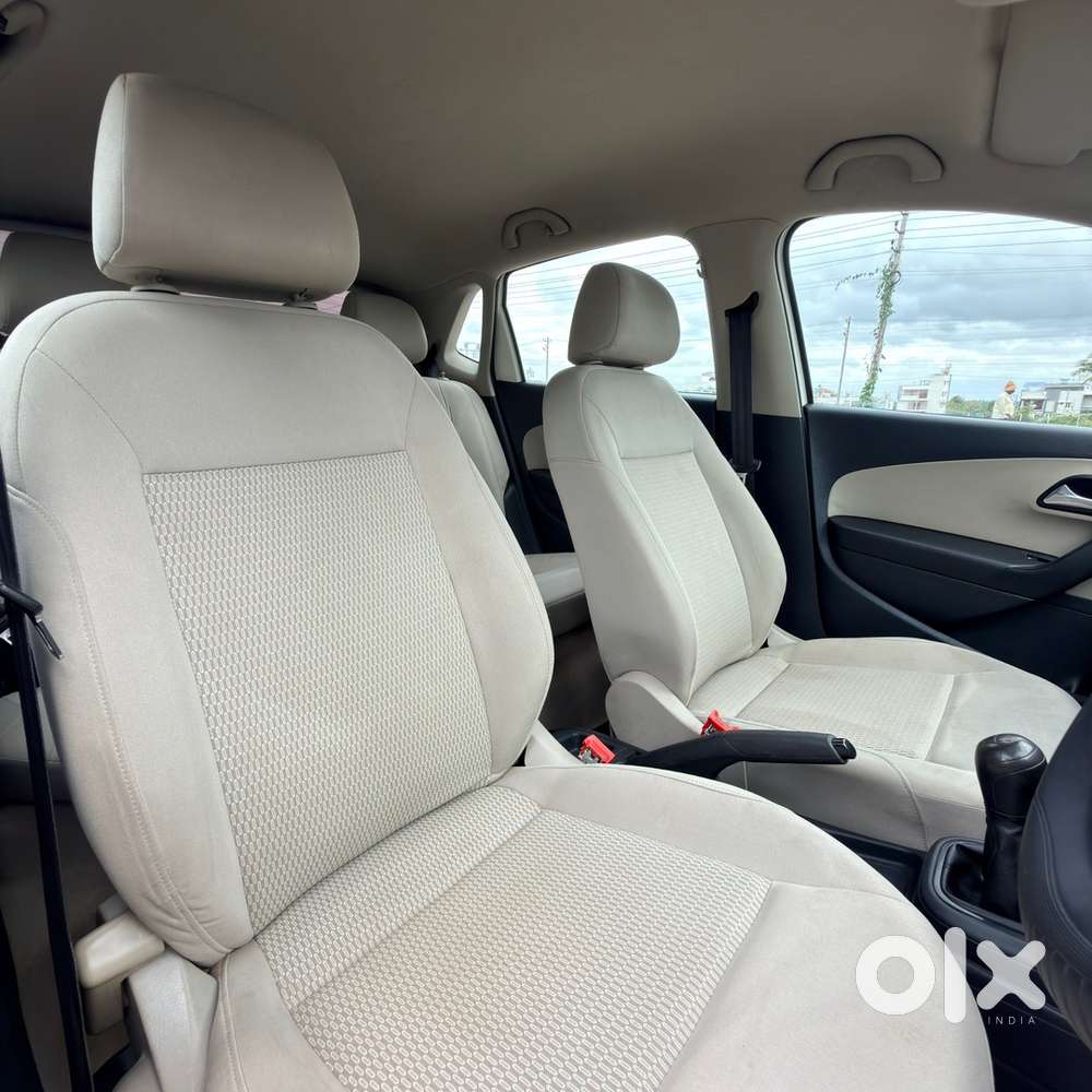 Volkswagen Polo Petrol 2013