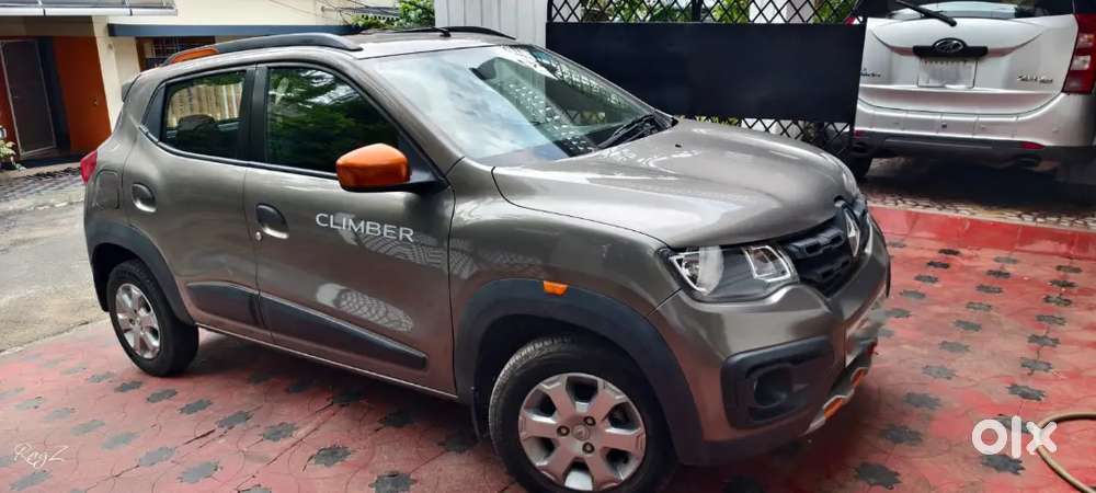 Kwid Climber Automatic With Less Kms!!