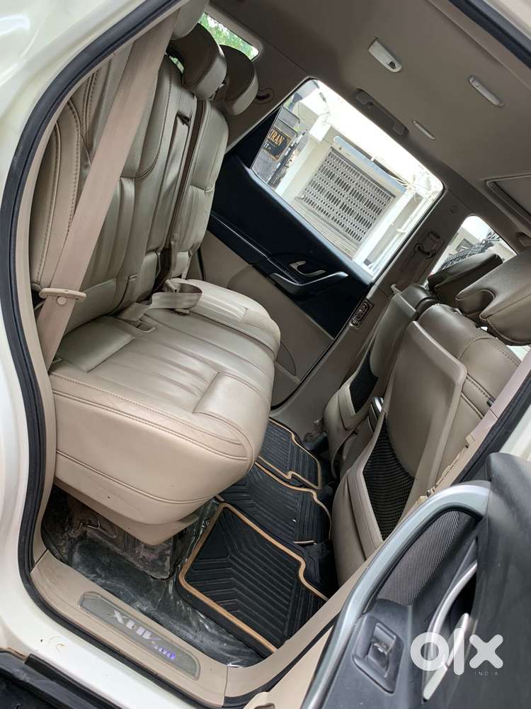 Mahindra Xuv500 At W10 Fwd, 2018, Diesel