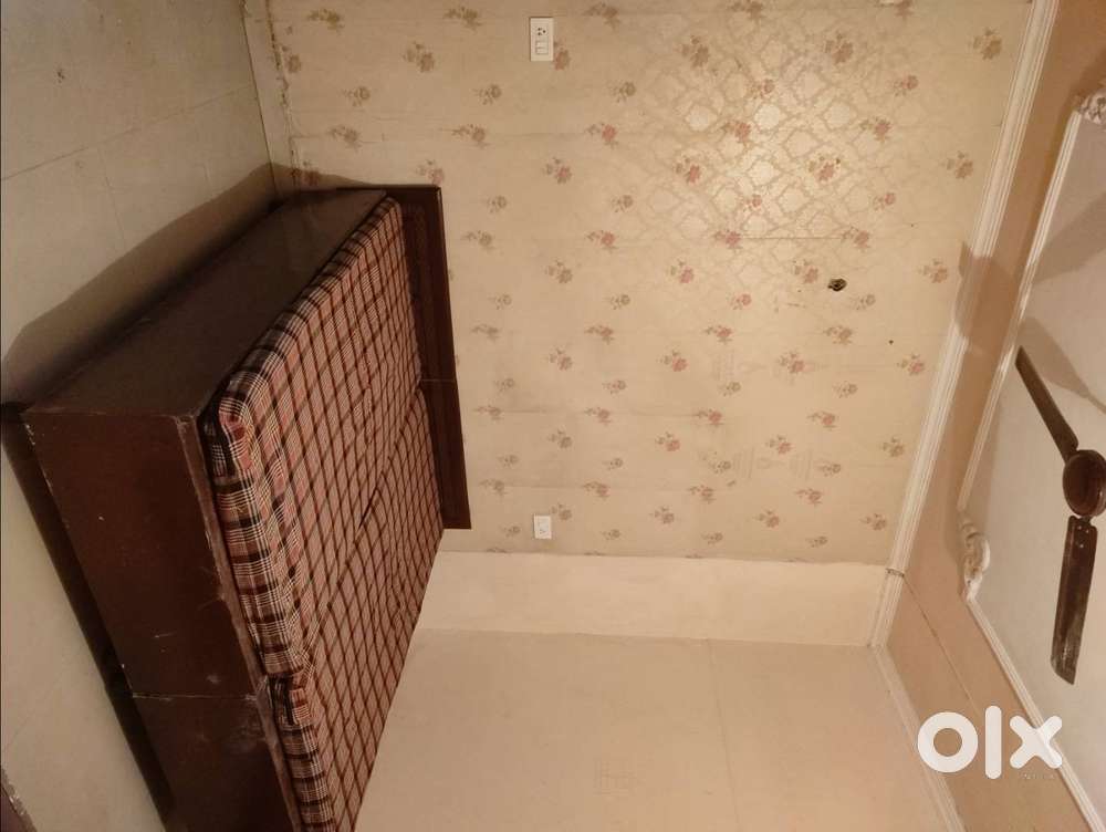 2 bhk semi furnished flat for rent at randhawa road kharar for rent ...