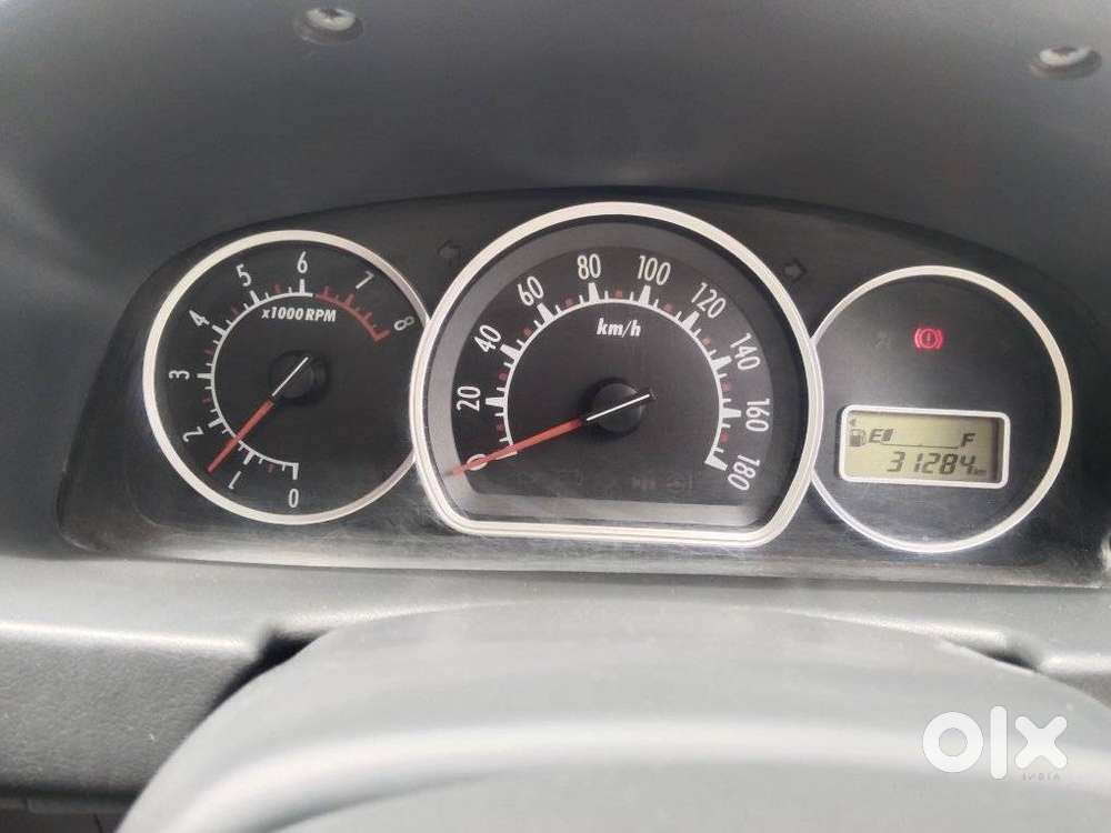 Maruti Suzuki Alto K10 2010-2014 Vxi, 2011, Petrol