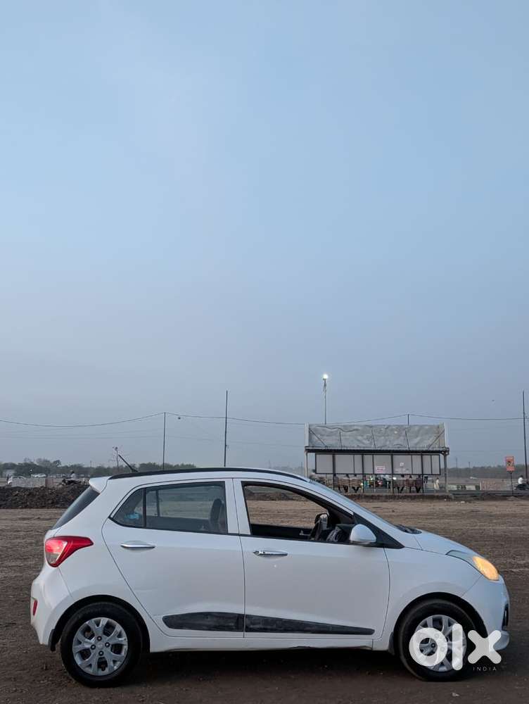 Hyundai Grand I10 2013-2016 Crdi Sportz, 2013, Diesel