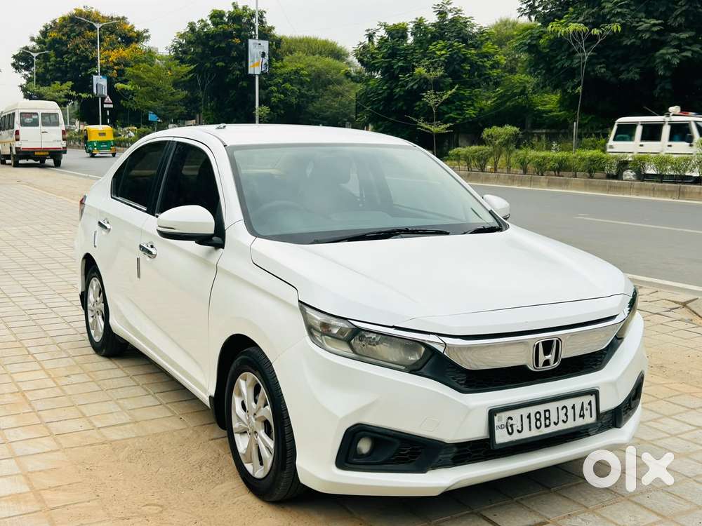 Hyundai Grand I10 Asta Automatic 1.2 Kappa Vtvt, 2014, Petrol