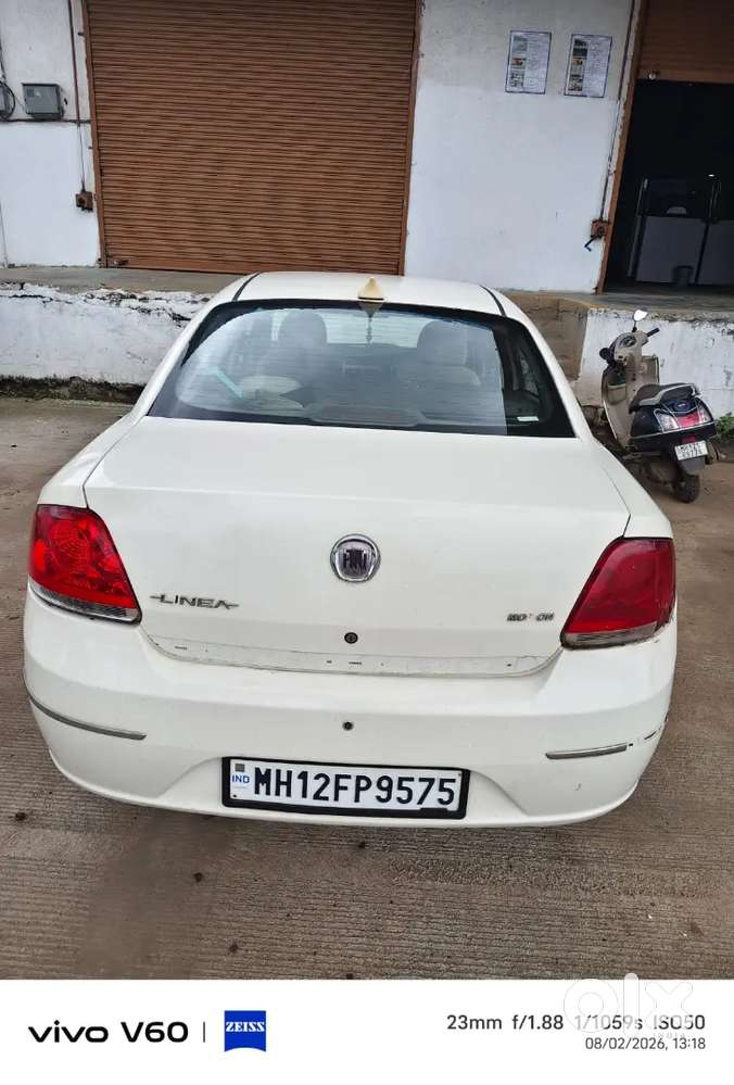 Fiat Linea Emotion 2010 Petrol Manual