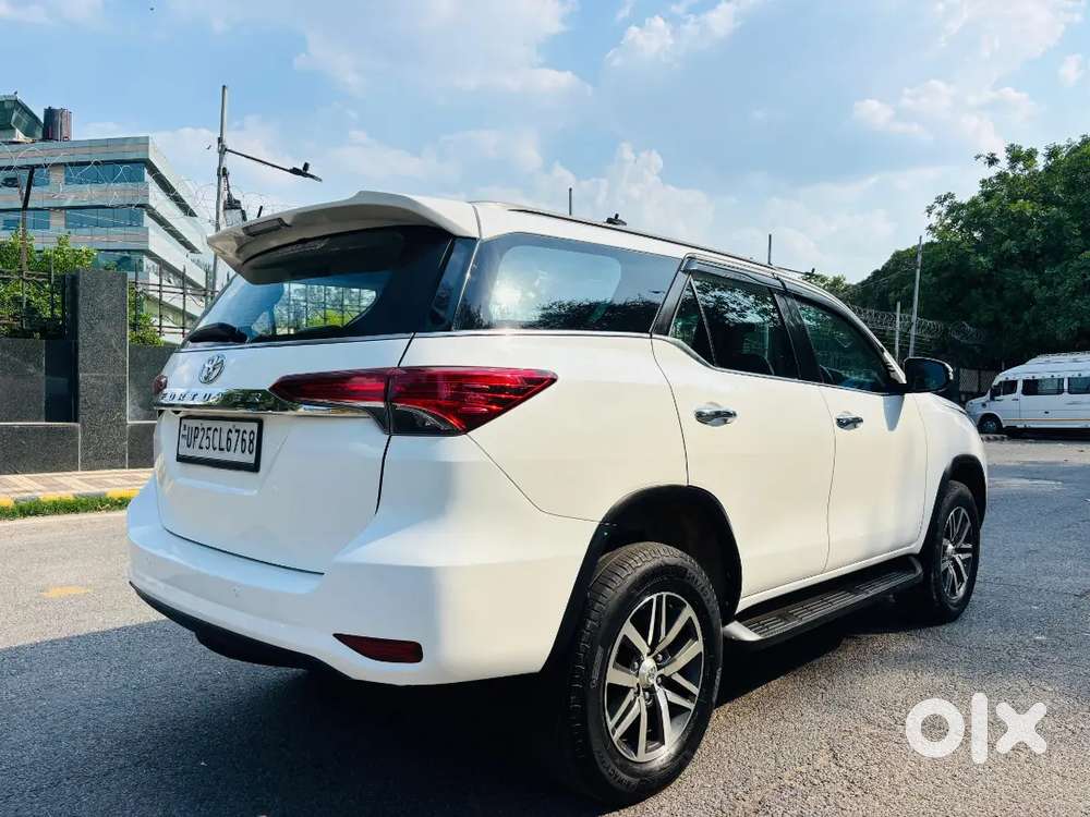 Toyota Fortuner 2018 Diesel 99000 Km Driven