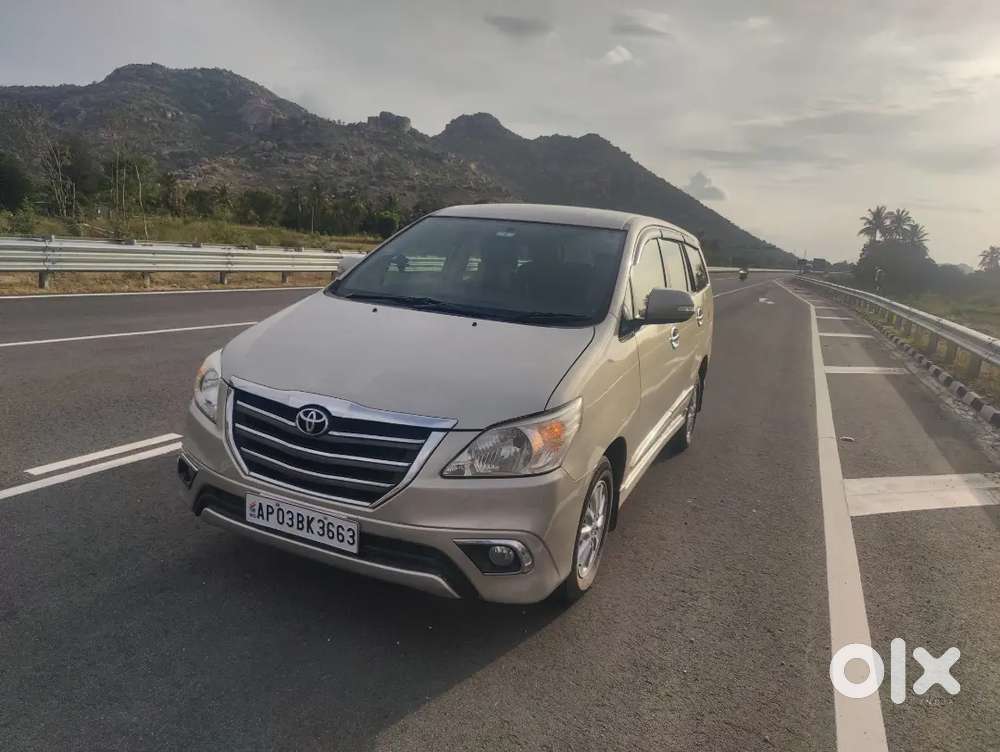 Innova 2014 V Version.