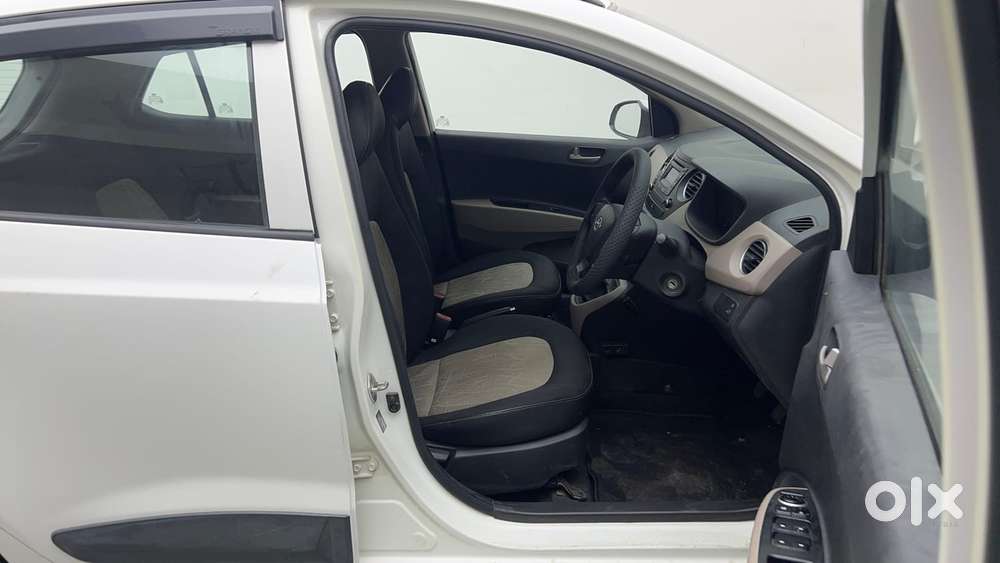 Hyundai Grand I10 1.2 Kappa Sportz, 2015, Petrol