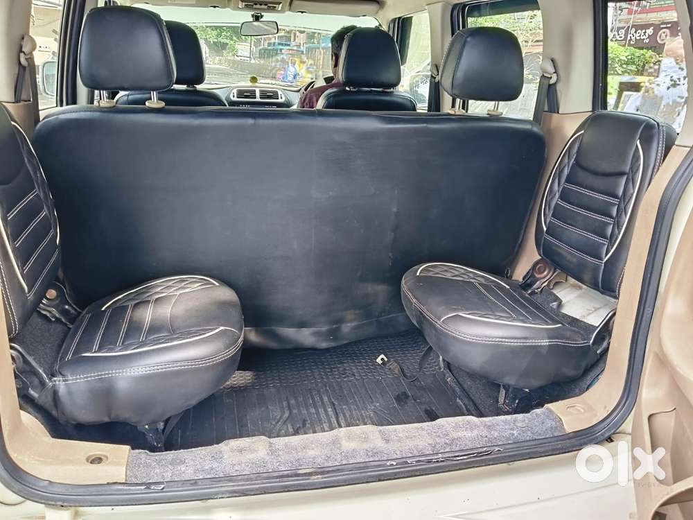 Mahindra Tuv 300 T8, 2015, Diesel