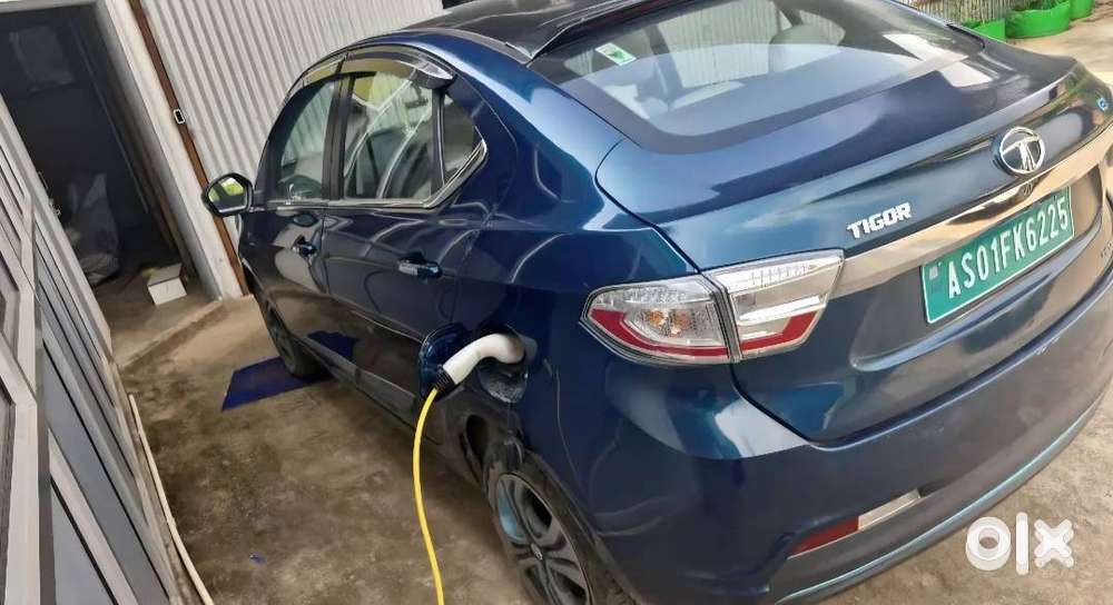 Tata Tigor Ev Xz Plus Lux Dual Tune Top Model