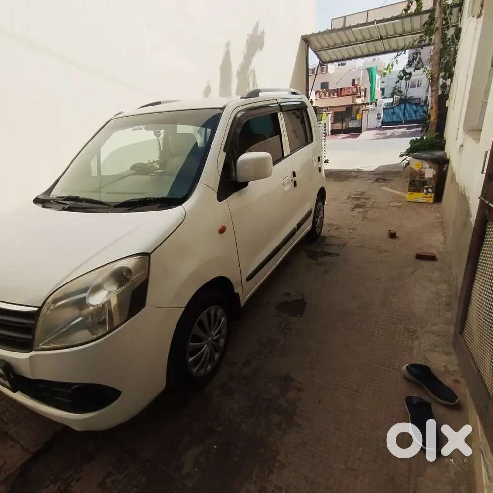 Maruti Suzuki Wagon R 2012 Petrol Well Maintained